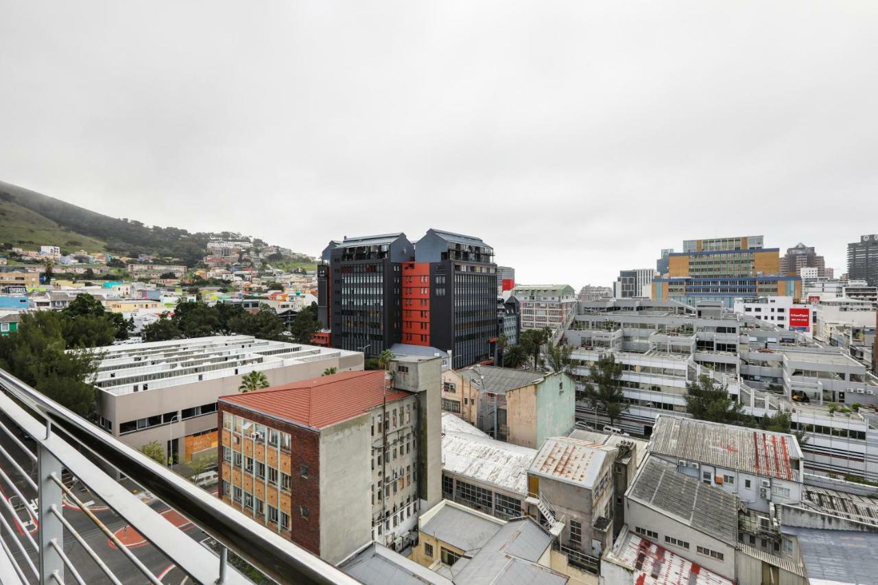 Backup-Power Eco Balcony Apartment Near Table Mountain ケープタウン エクステリア 写真