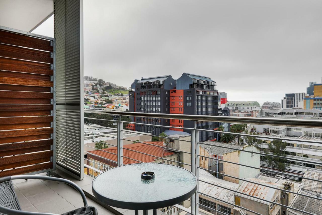 Backup-Power Eco Balcony Apartment Near Table Mountain ケープタウン エクステリア 写真