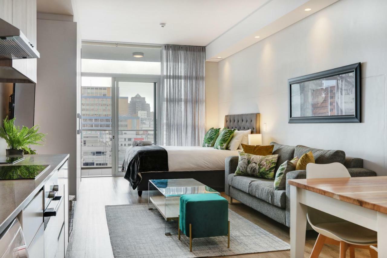 Backup-Power Eco Balcony Apartment Near Table Mountain ケープタウン エクステリア 写真